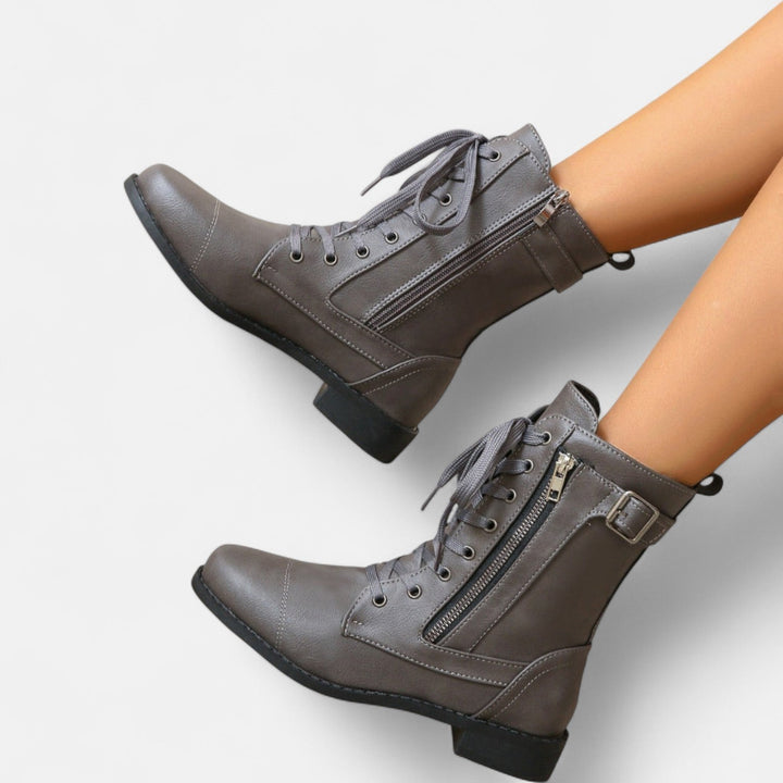 Nora Vintage Leather Ankle Boots – Classic Lace-Up Combat Style