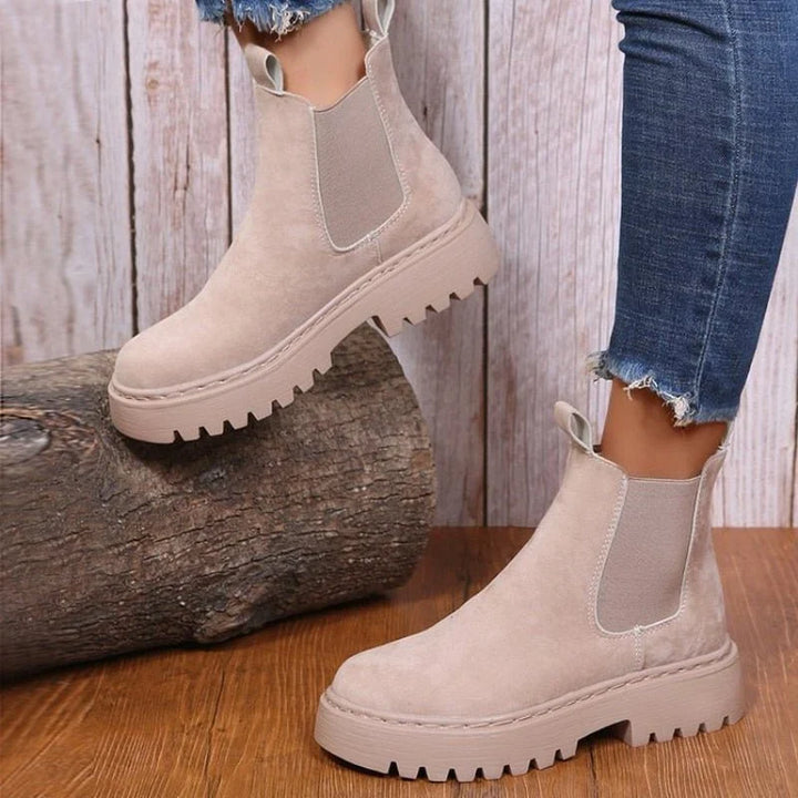 Opaline | Women Chelsea Lug Winter Boots