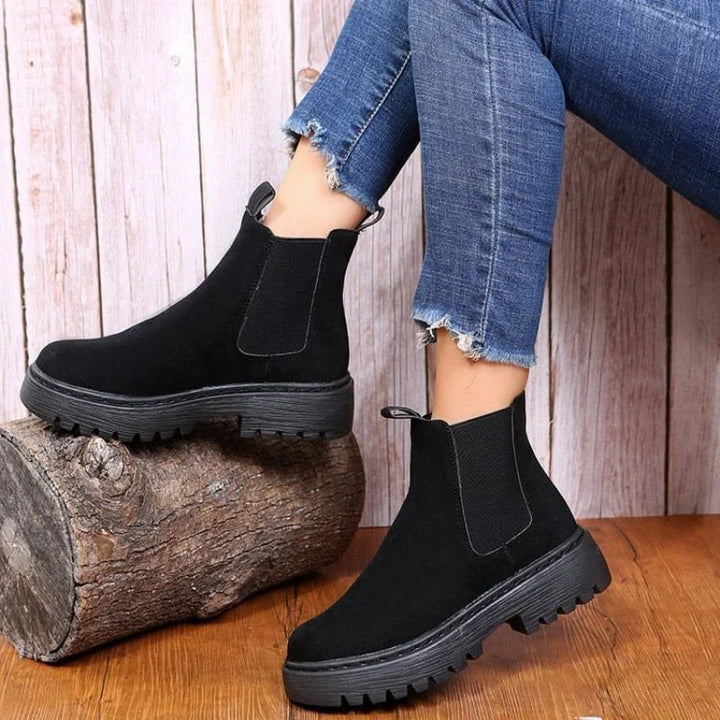 Opaline | Women Chelsea Lug Winter Boots