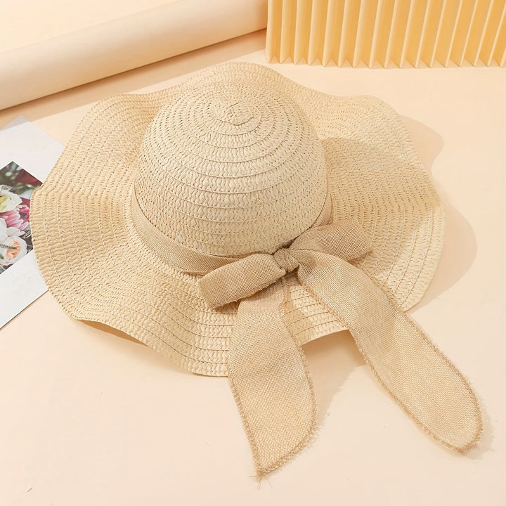 Zia | Women Wavy Brim Straw Hat